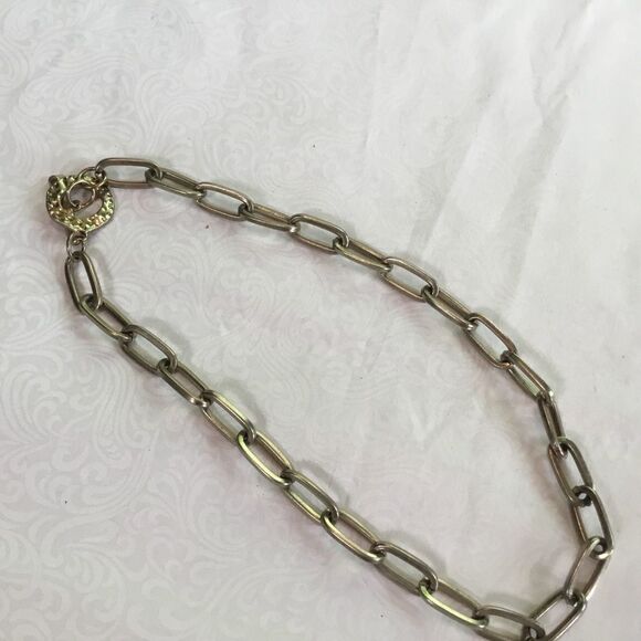 Goldtone Oval Link Necklace - Picture 4 of 4